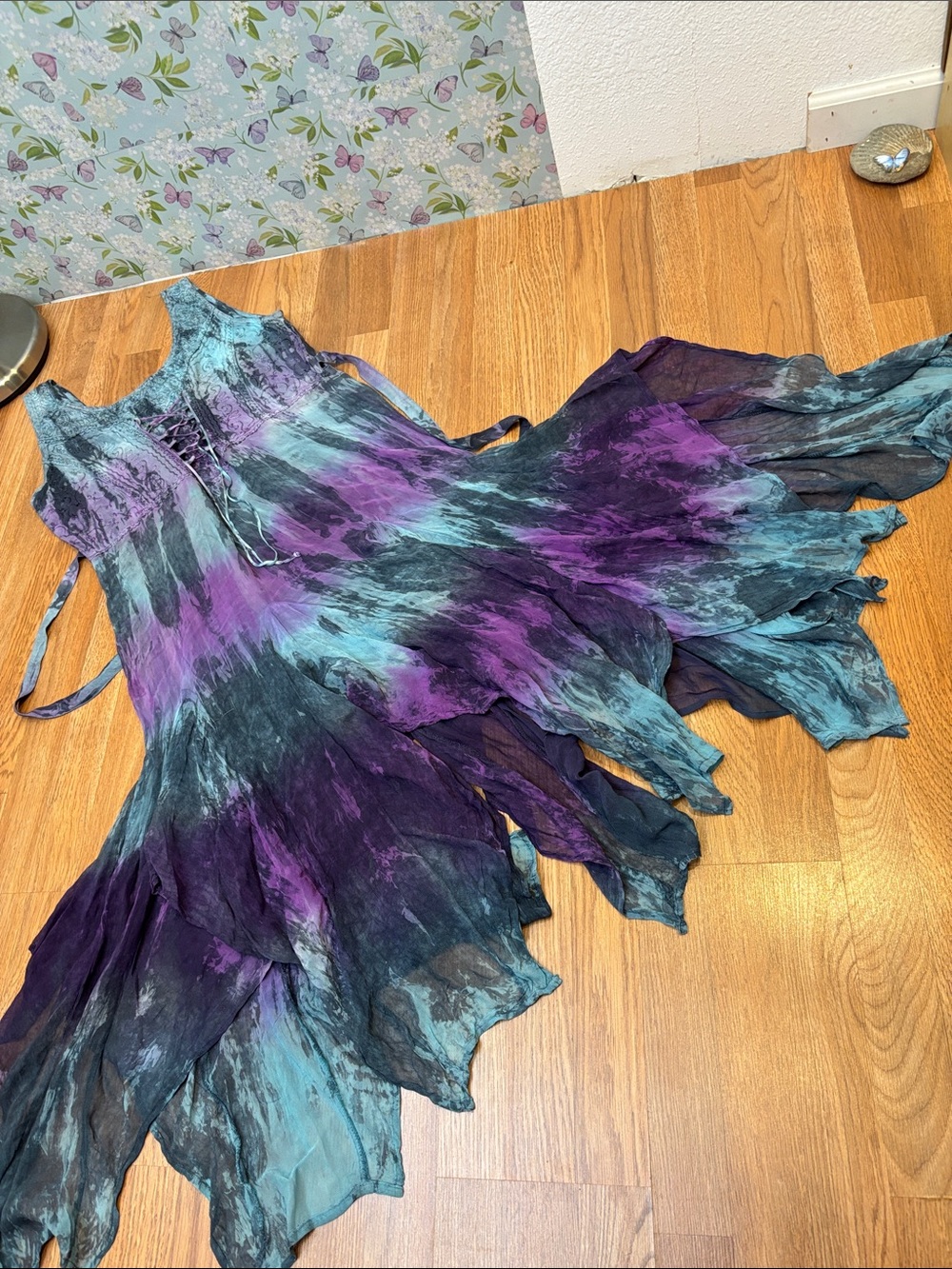 Advance sleeveless blue & purple lace up tie-dye maxi dress. Size L/XL.